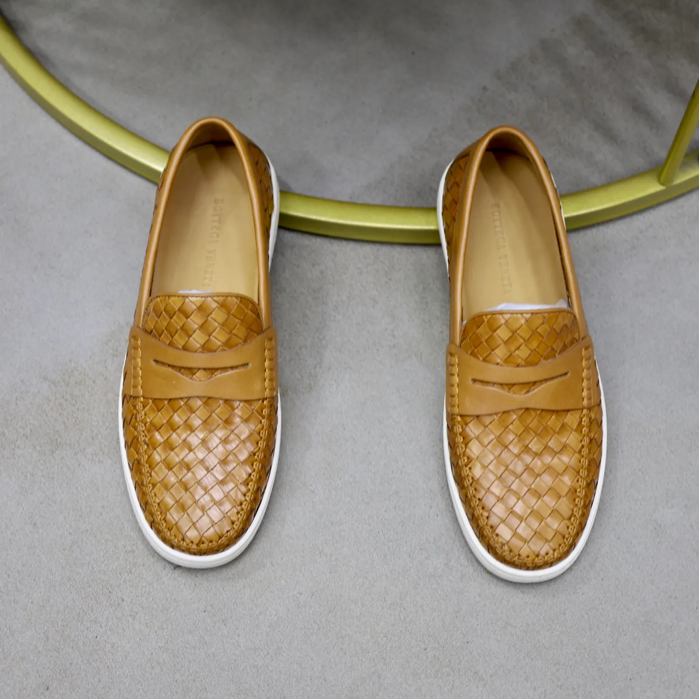 Men's shoes 💰500💰BOTTEG* VENET* - high-end boutique Size: 38-44 (45 custom-made) BV new product, calfskin artificially woven classic style harmoniously blends with contemporary fashion temperament, rubber soles are light and flexible, water-dyed cowhide!